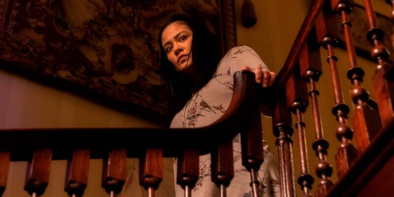 themoviewaffler's tweet photo. "Keeps you guessing right up to its Gothic inspired climax."
RAGING GRACE is on UK/ROI VOD now.
Read @hilliseric's review
https://t.co/IeatQk1Gta
#RagingGrace #horror #film #movies https://t.co/gIjWylCS0W