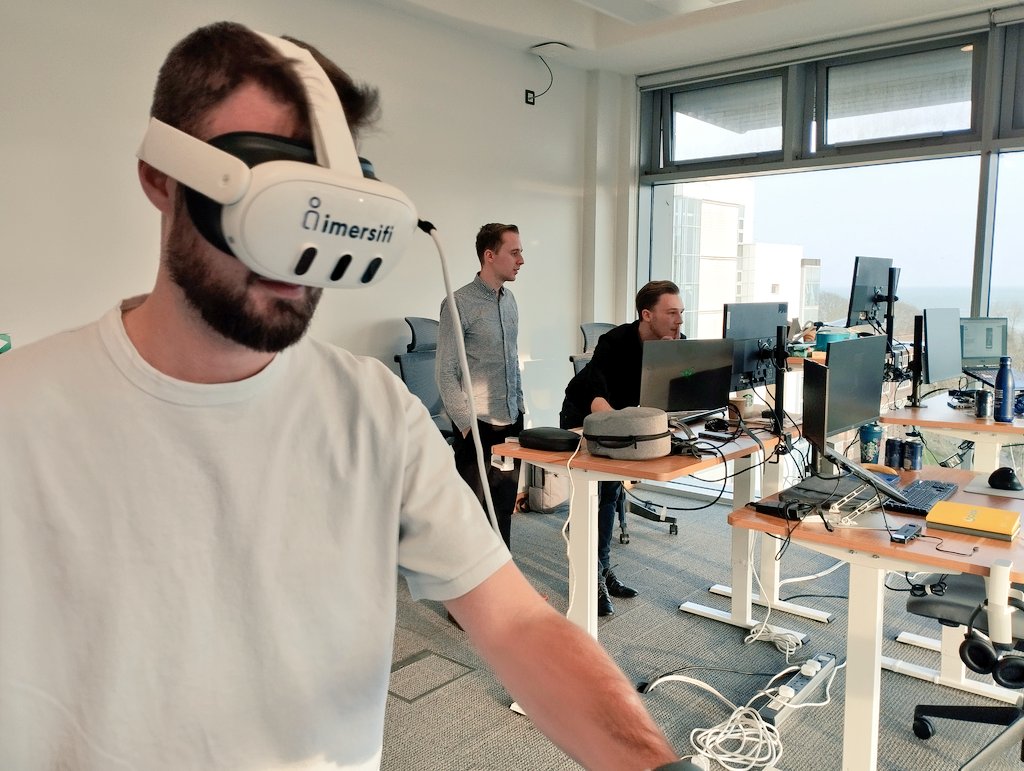 We recently visited <a href="/imersifi/">Imersifi</a> in their brand new offices. They've got some very exciting projects that are about to be announced. Great to see our former students doing so well.