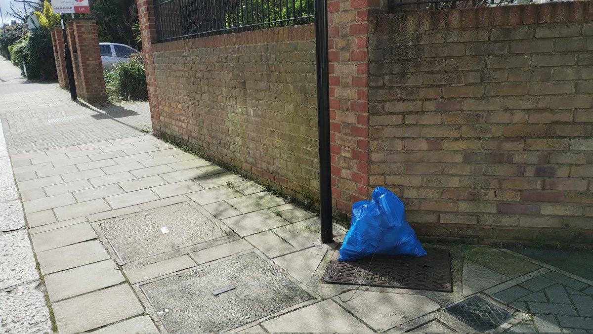 Another three bags removed on the way to the Post Office. #litter #rubbish #se23 #foresthill #lewisham #gbspringclean