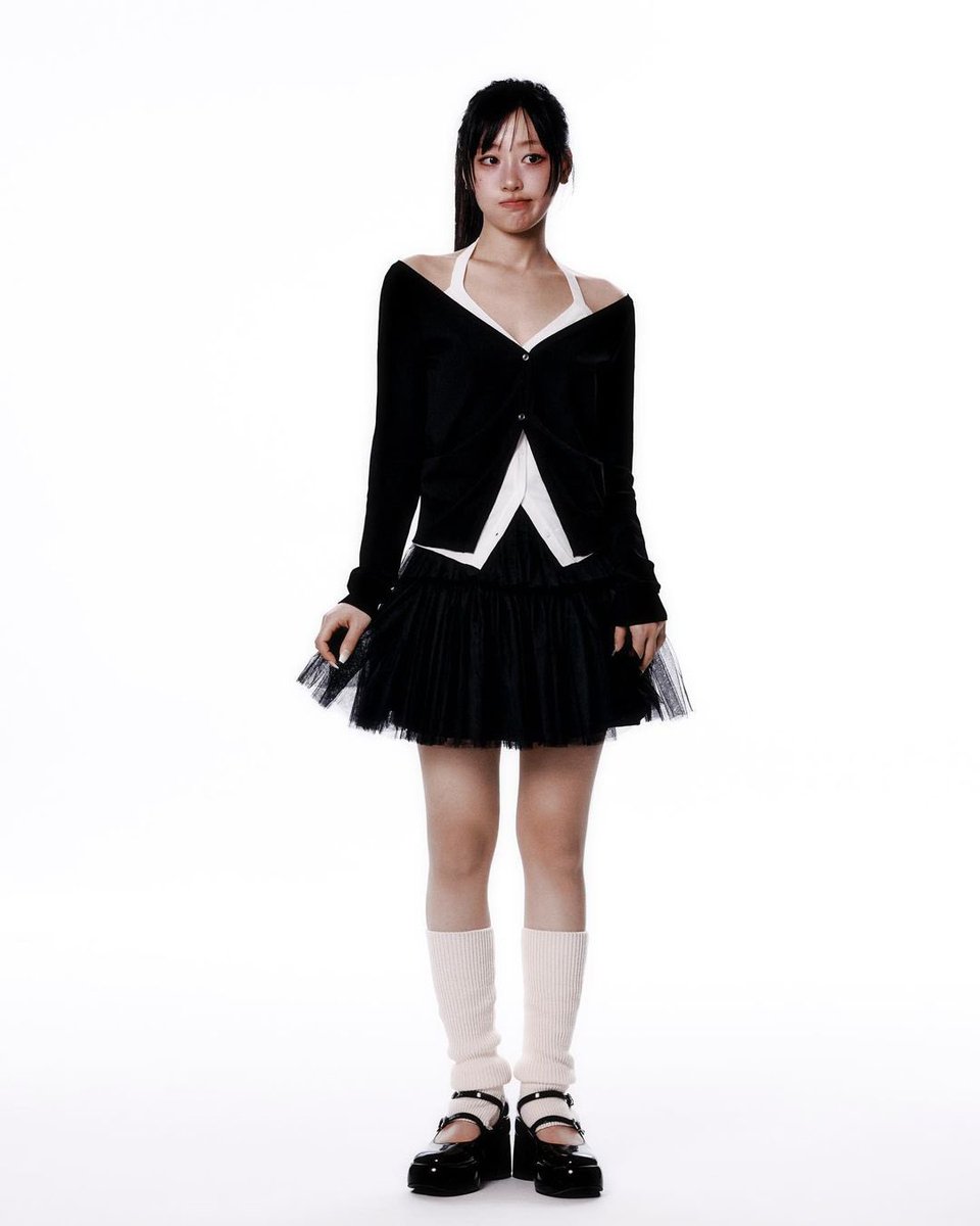 venusianruby's tweet image. yves photographed by songyi yoon