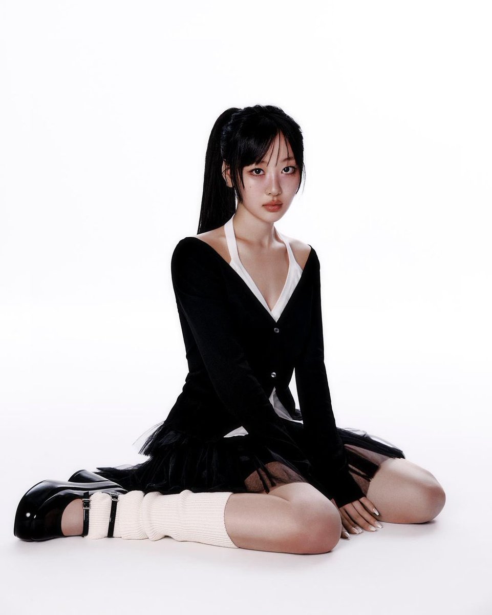 venusianruby's tweet image. yves photographed by songyi yoon