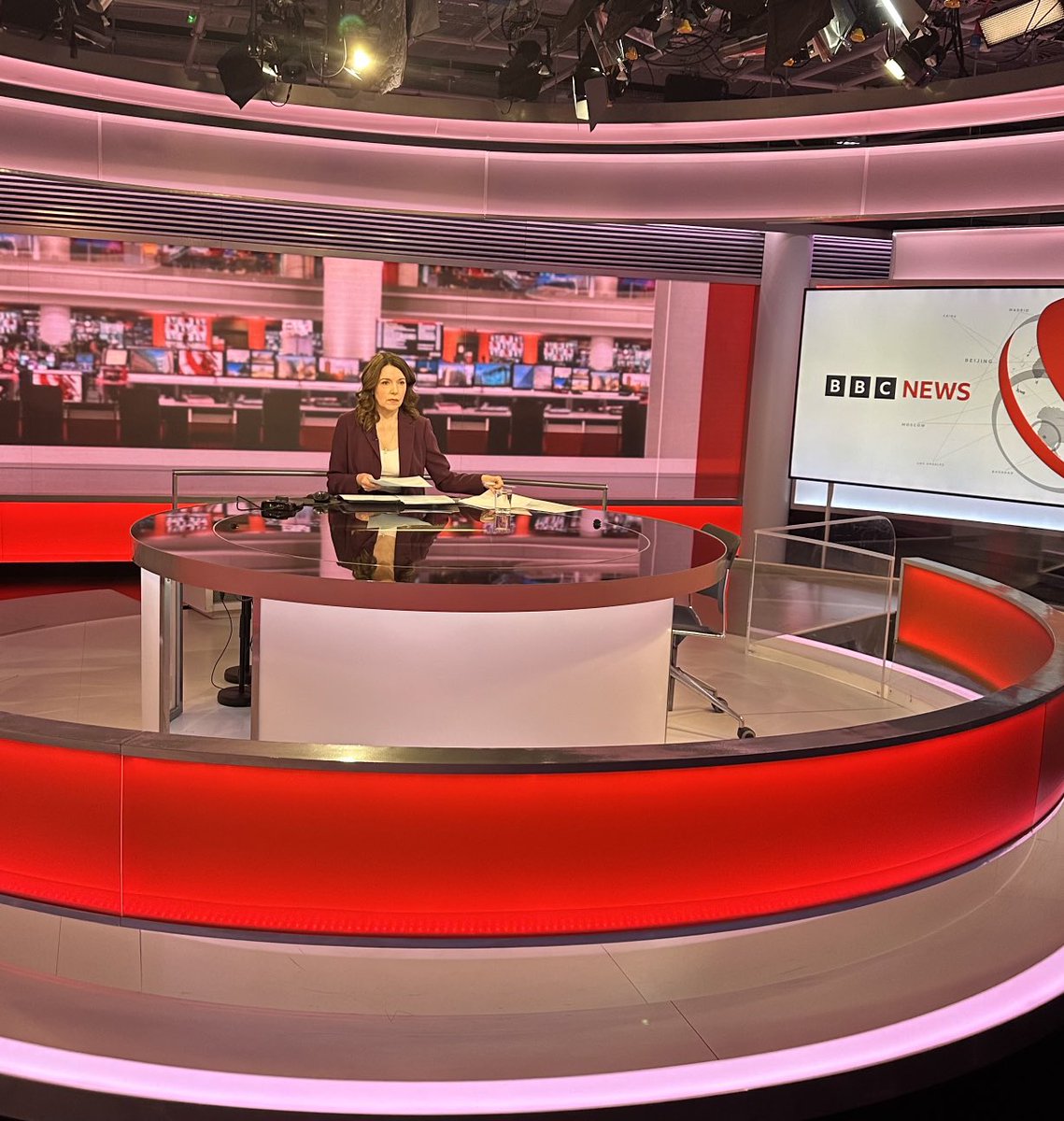 ….and I’m back. In Studio C with #NewsNow until 1500GMT - so good to be bringing you the news again.