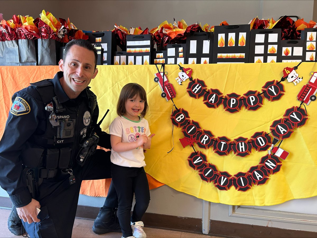 LeesburgPolice's tweet photo. Over the weekend, #LPD MPO Spano brought joy to a birthday celebration for Vivian by stopping by &amp; joining in the fun.   Seeing the excitement on those young faces reminds us why we do what we do.  
#communityengagement https://t.co/SkFXRI85Za
