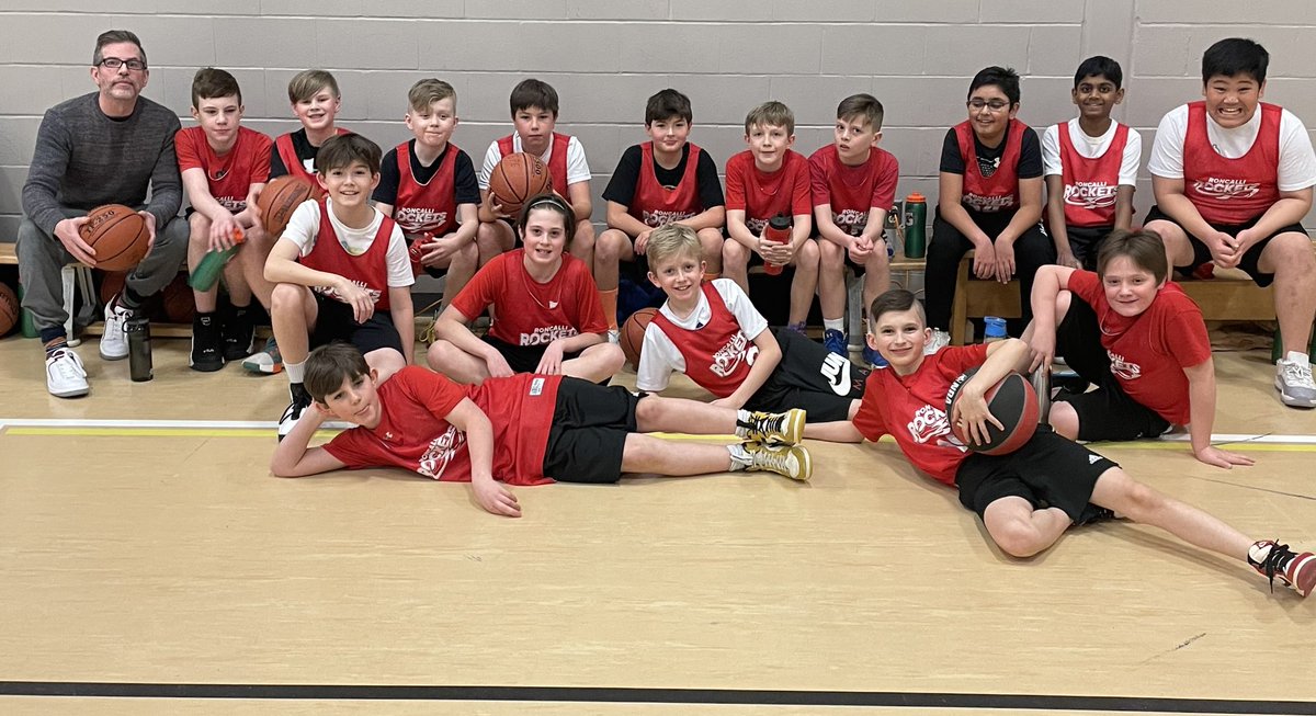 meldgordon's tweet photo. This great crew of Roncalli Rockets finished 3rd in the Grade 5 Provincials this past weekend! Way to go Boys! 🏀🚀@RoncalliSchool @PMartin_PE https://t.co/o7IYE7foOK
