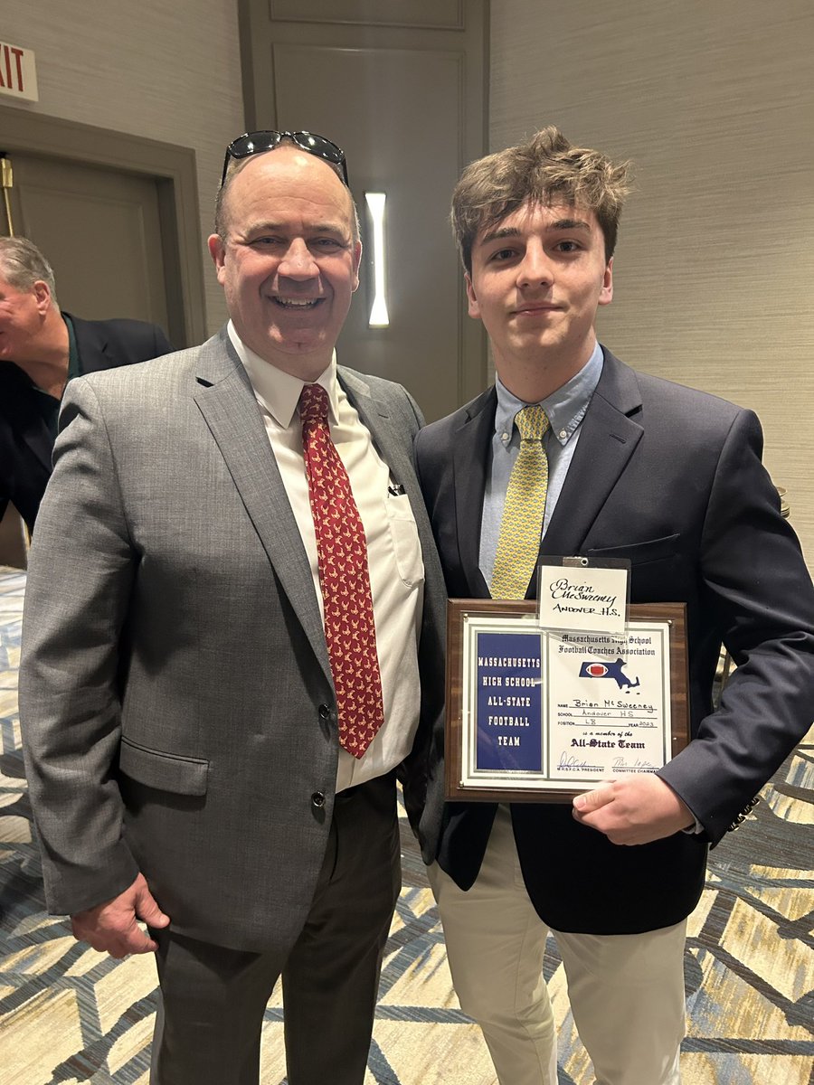 Congrats to this Andover Legend @BMcsweeney45 for his Super 26 team award. Also, thanks to another Andover legend @BCFootball head coach Bill O’Brien. Brian set a standard of toughness and aggression that made our defense different. @AndoverWarriors