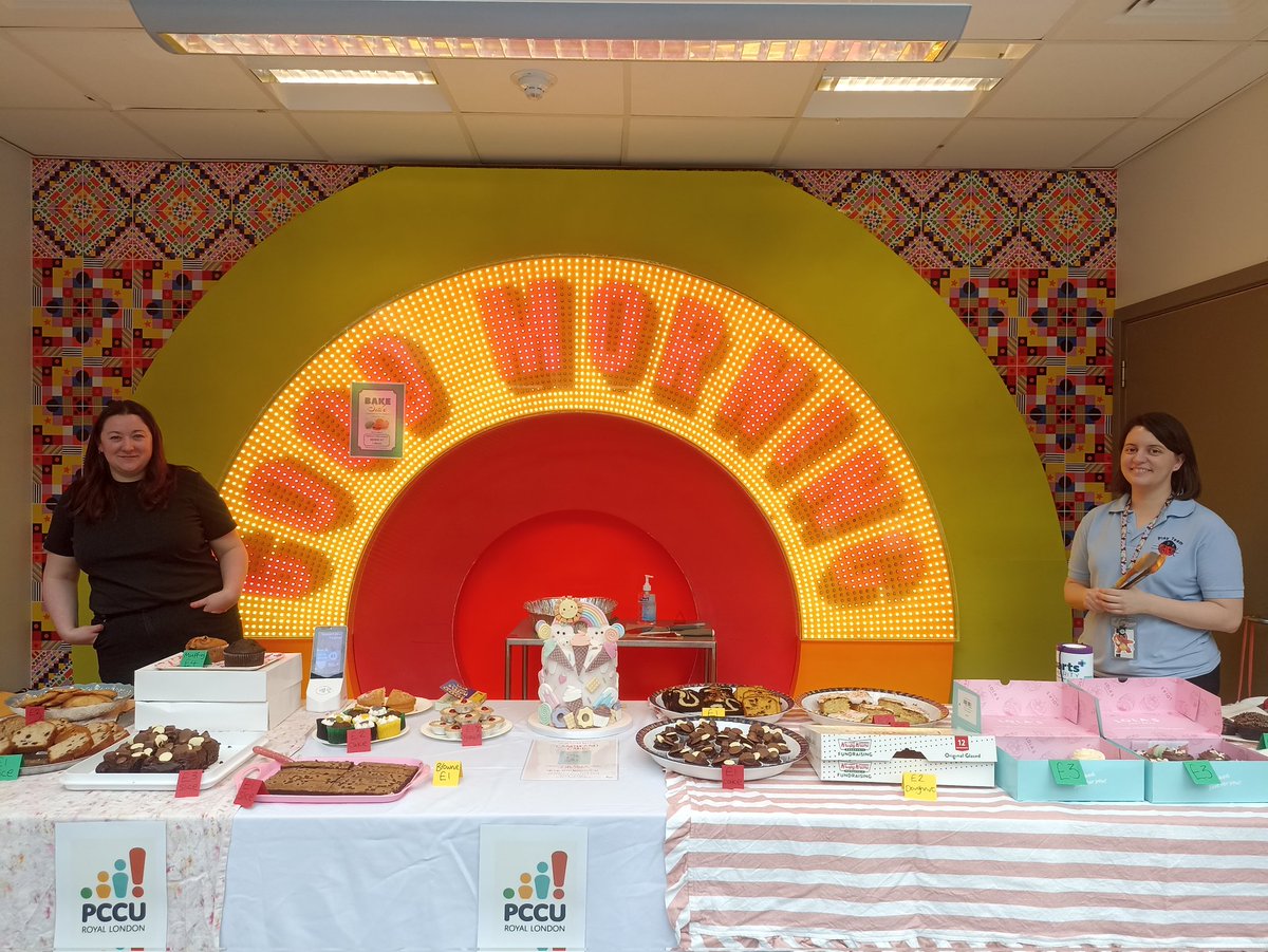 Cake sale raising funds for PCCU. Today at reception of The Royal London Hospital. Great working with such an amazing team! <a href="/PCCURLH/">PCCU Royal London Hospital</a> <a href="/KathEvans2/">🌟 Kath Evans RGN RSCN 💙💛</a>