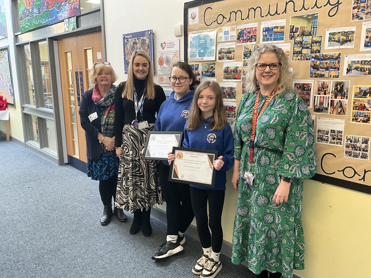 We are thrilled to announce we have achieved our Silver Foundation of Community Engagement Award today. Thank you to the support we receive from our whole school community. Onwards to gold! @FceGyg @MrElliott01