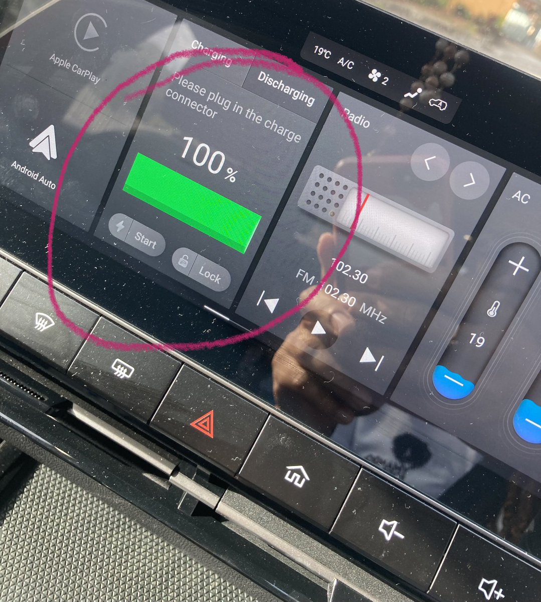ladyleah19's tweet photo. The little things that bring me joy on a Monday morning! #fullbattery to start the week! #hotgyal #elektra 🙌🏽🔥#mummymusings https://t.co/ws6XGi6FAz