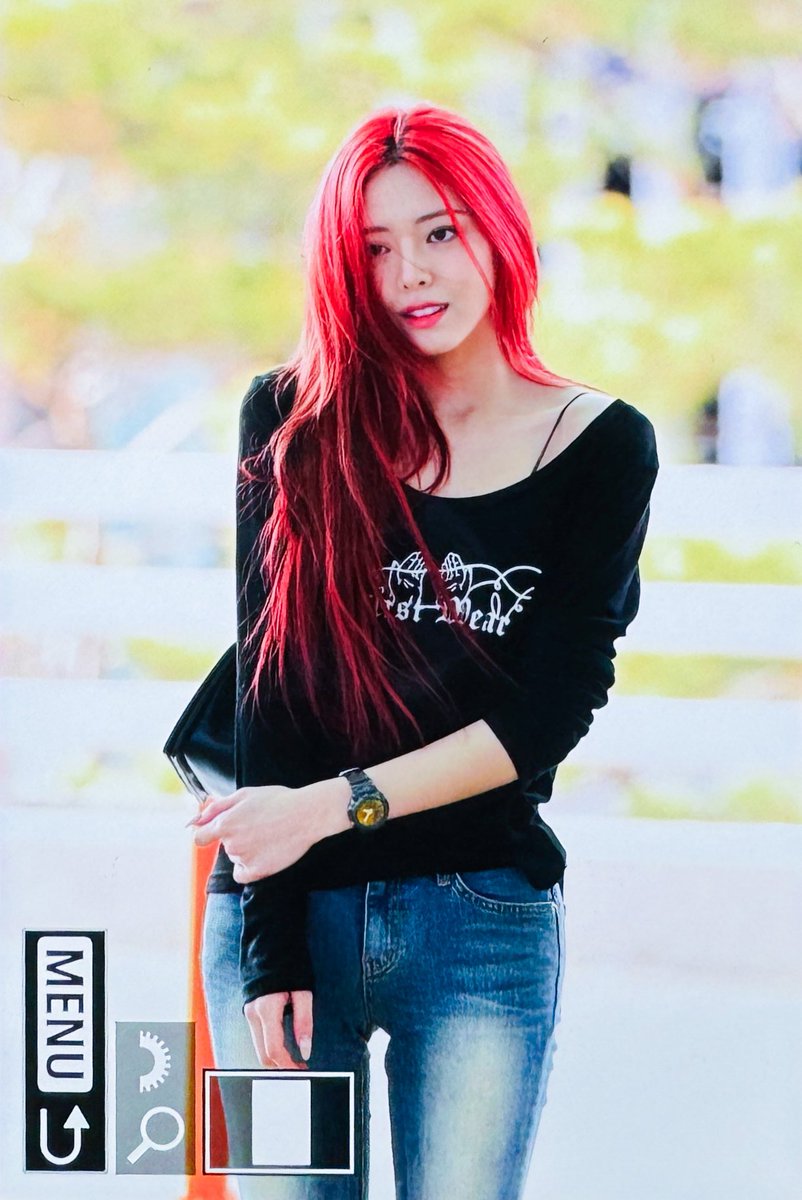 snowyscenes's tweet photo. 240318 ICN 유나 프리뷰
예쁘고 귀엽고 유나 혼자 다해 🐰🩵

#있지 #유나 #신유나 #ITZY #YUNA 
@ITZYofficial https://t.co/r6zX8PzCrb