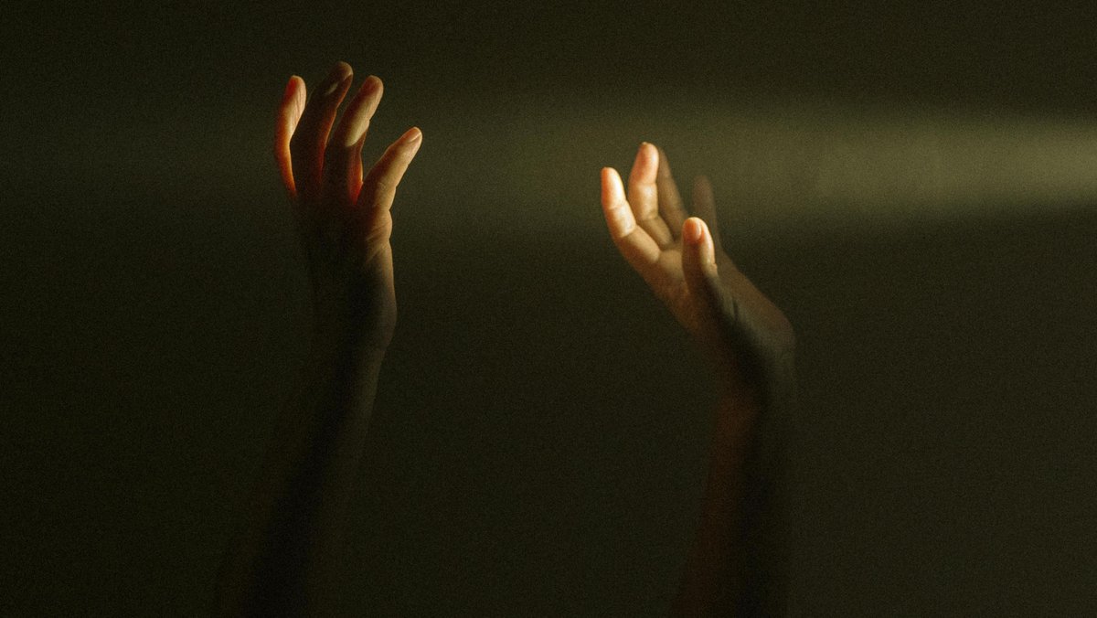 TheBlueOnline's tweet photo. “Nothingness is an ongoing abyss.” Naomi Finapiri takes us  lyrically through her quarter-life crisis.

https://t.co/bfuubeur8h

Photo taken by Luis Dalvan, accessed via https://t.co/yzB6oD7T6c under a CCo license. https://t.co/p8VzSByFIN