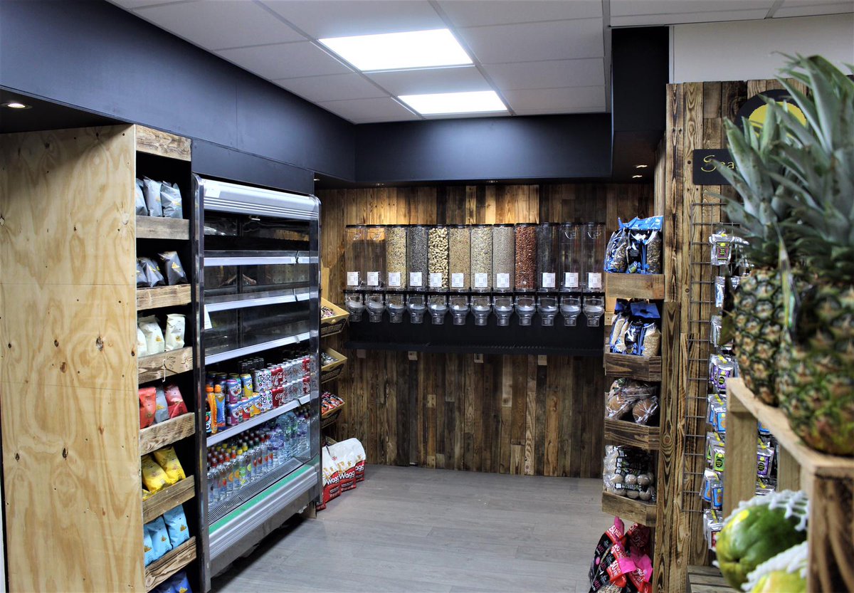 DMProjects_LTD's tweet photo. Ready to enchant shoppers? With our unbeatable retail fit-out services, you're guaranteed to leave a lasting impression.
📧 info@mdfitout.co.uk
#MDfitout #OfficeFitout #Fitout #Office #Luxury #GlassPartitions #Partitions https://t.co/rcfJ9S5RNB