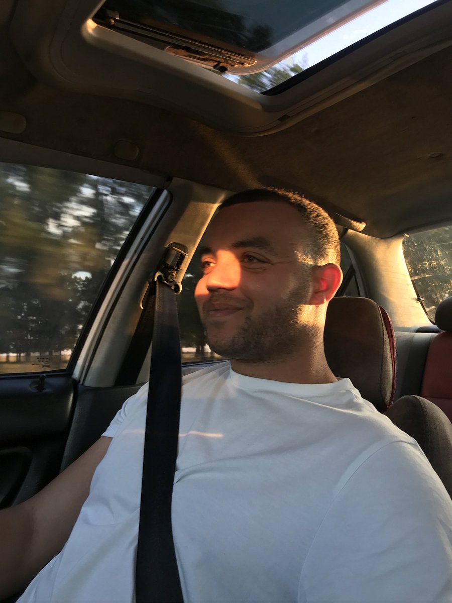 AreYouDunn's tweet photo. Pov you’re my passenger princess🤌 https://t.co/b90XcVh04X