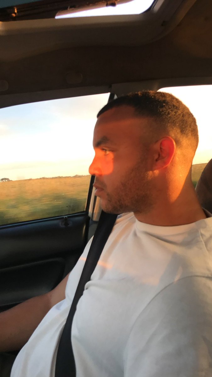 AreYouDunn's tweet photo. Pov you’re my passenger princess🤌 https://t.co/b90XcVh04X