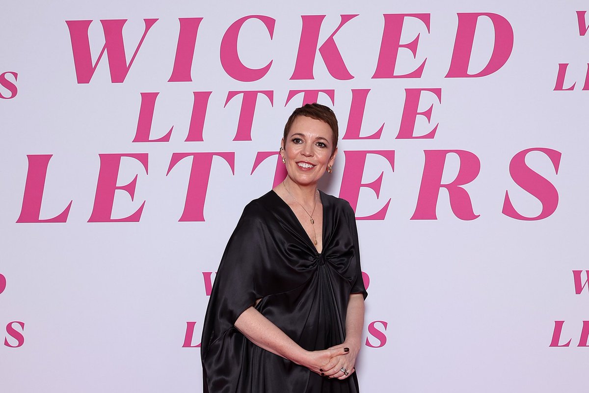 Olivia Colman Source tweet media