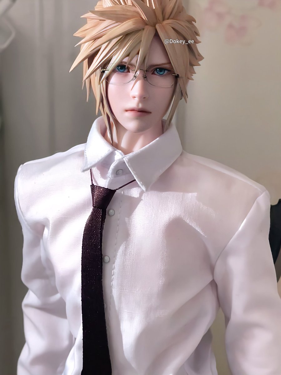 #ff7  #cloudstrife 👓