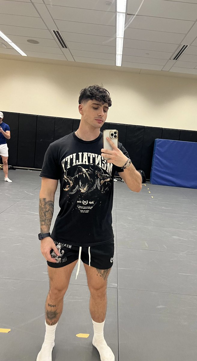 itskylemj's tweet photo. 🤌🏻 https://t.co/BDxYKz6x3x