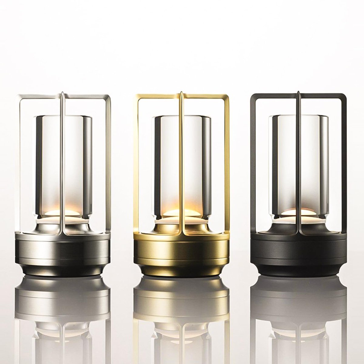 001eric1990's tweet image. Good Day,Everyone!🥰
This is our new product with  novelty design.🐛

Size:9*9*18cm
Material: Aluminum + ABS+Glass
Battery : 3.7V/1200mah 18650
Light source: 2*SMD
Color Temperature:3000K-6000K
Switch: Touch+Infinite dimming

more details, pls feel free to contact with us.🧩