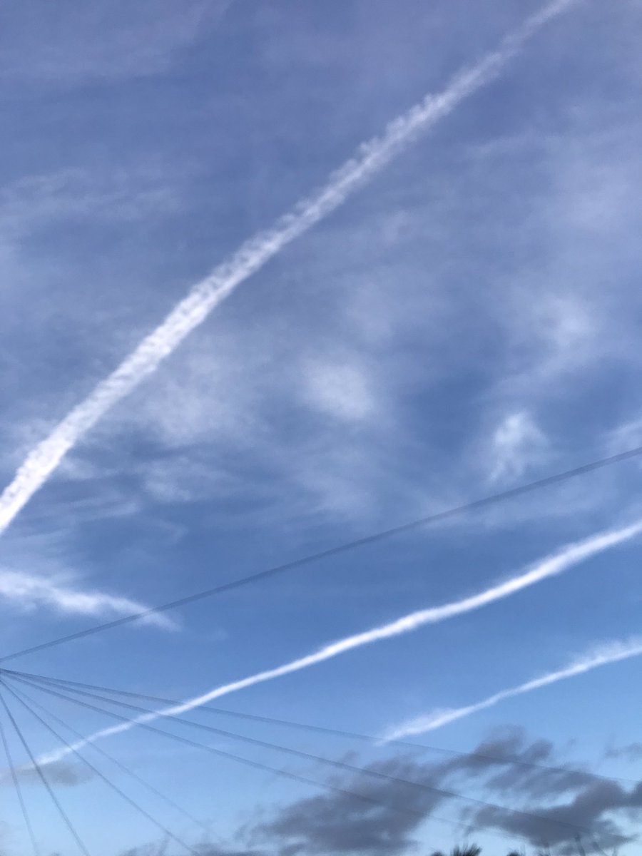 robster12065612's tweet photo. They want to ban cars( petrol diesel )  , coal etc 

But this is ok ! and no it’s not water vapour ! wake up https://t.co/y6C0yZSKg5