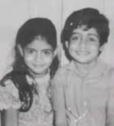 Vastuviddramit1's tweet photo. Happy birthday di ji.🧞‍♂️🙏🏻
May you live long and healthy, and always achieve success in life, my wish on your birthday is that you may win at every step.
#ShwetaBachchan 
#ShwetaBachchanNanda https://t.co/DRAm9CsfSV
