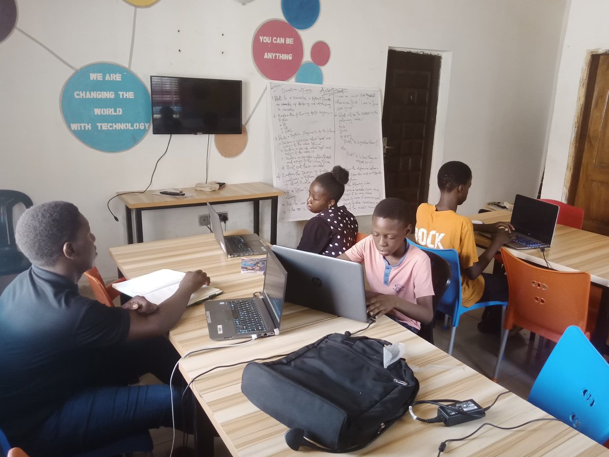 MaaaS360's tweet image. Start the week with innovation!
Enroll your kids in our cutting-edge Dev Academy and watch them soar into a world of tech wonders.
Let's make this week the beginning of their exciting journey in coding and creativity! 💻
Register here - 360maaas.com/trainings/
#DevAcademy