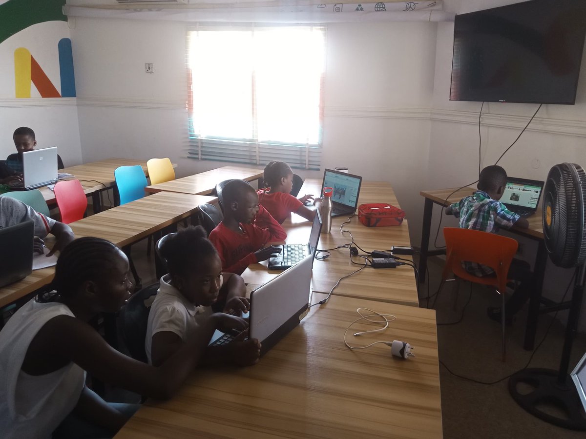 MaaaS360's tweet image. Start the week with innovation!
Enroll your kids in our cutting-edge Dev Academy and watch them soar into a world of tech wonders.
Let's make this week the beginning of their exciting journey in coding and creativity! 💻
Register here - 360maaas.com/trainings/
#DevAcademy