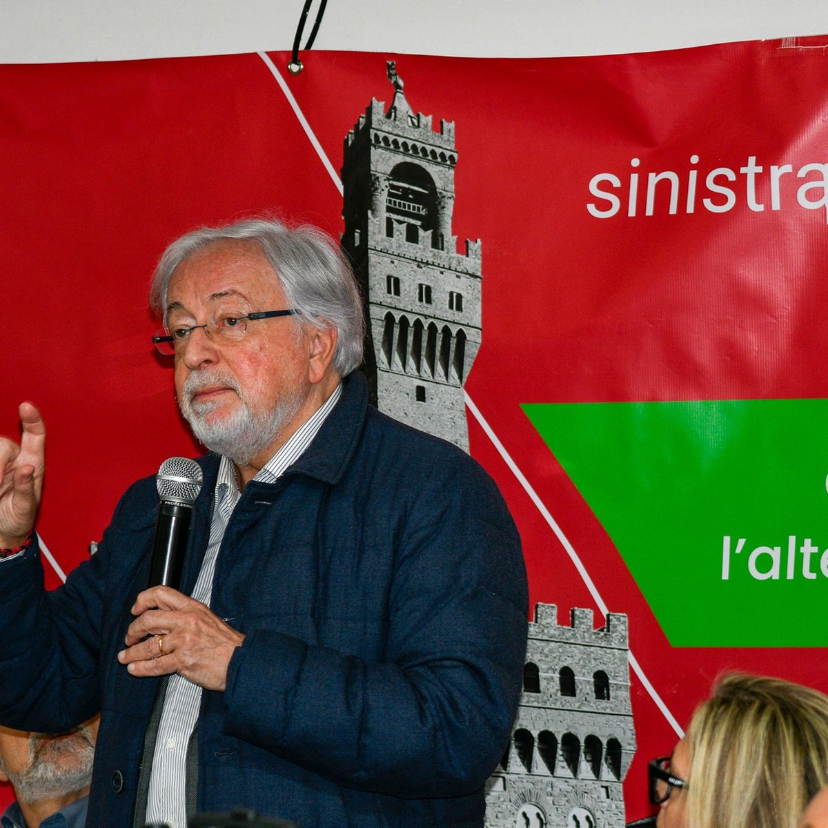 FI_Possibile's tweet photo. Tante persone hanno affollato la Casa del Popolo ARCI di San Bartolo a Cintoia, con oltre 100 persone rimaste anche a cena.
Grazie a loro, alla CdP di San Bartolo, a Sara #Nocentini e Simone #Siliani e naturalmente a Cristiano #Chiarot.
https://t.co/9Ws8MDNbuS
#SPC_Firenze https://t.co/IaasFhTmjB