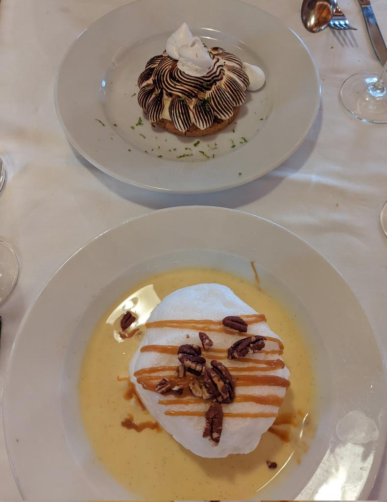 andescva's tweet photo. Amazing food and atmosphere at #Bofinger #Paris 😋♥️ https://t.co/grweRFwGwU