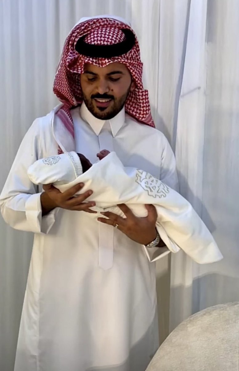 kaaakoo12's tweet photo. #فوازير_غازي_الذيابي4

بارك الله لك في الموهوب، وشكرت الواهب، وبلغ أشده، ورزقت بره. اللهم أنبته نباتا حسنا، واغرس في قلبه الإيمان. https://t.co/JK93m89KMk