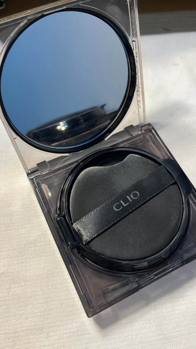 nameonid's tweet photo. ส่งต่อ cushion clio 4 ginger 95% (ไม่มีกล่อง
ไม่มีรีฟิล) 350 รส 💝
#clio #cliocushion #ส่งต่อclio #ส่งต่อคสอ #ส่งต่อเครื่องสําอาง #28ปีนี้นนท์ธนนท์ชวนลงสนาม #bbtvi #FreenBecky #แดงเดือด #ENGLOTxRenaissanceOfSouth24 #KateGate #LoveSenior1stFMinTaipei #TREASURE_REBOOT_IN_MANILA https://t.co/JGx5kcoNk6