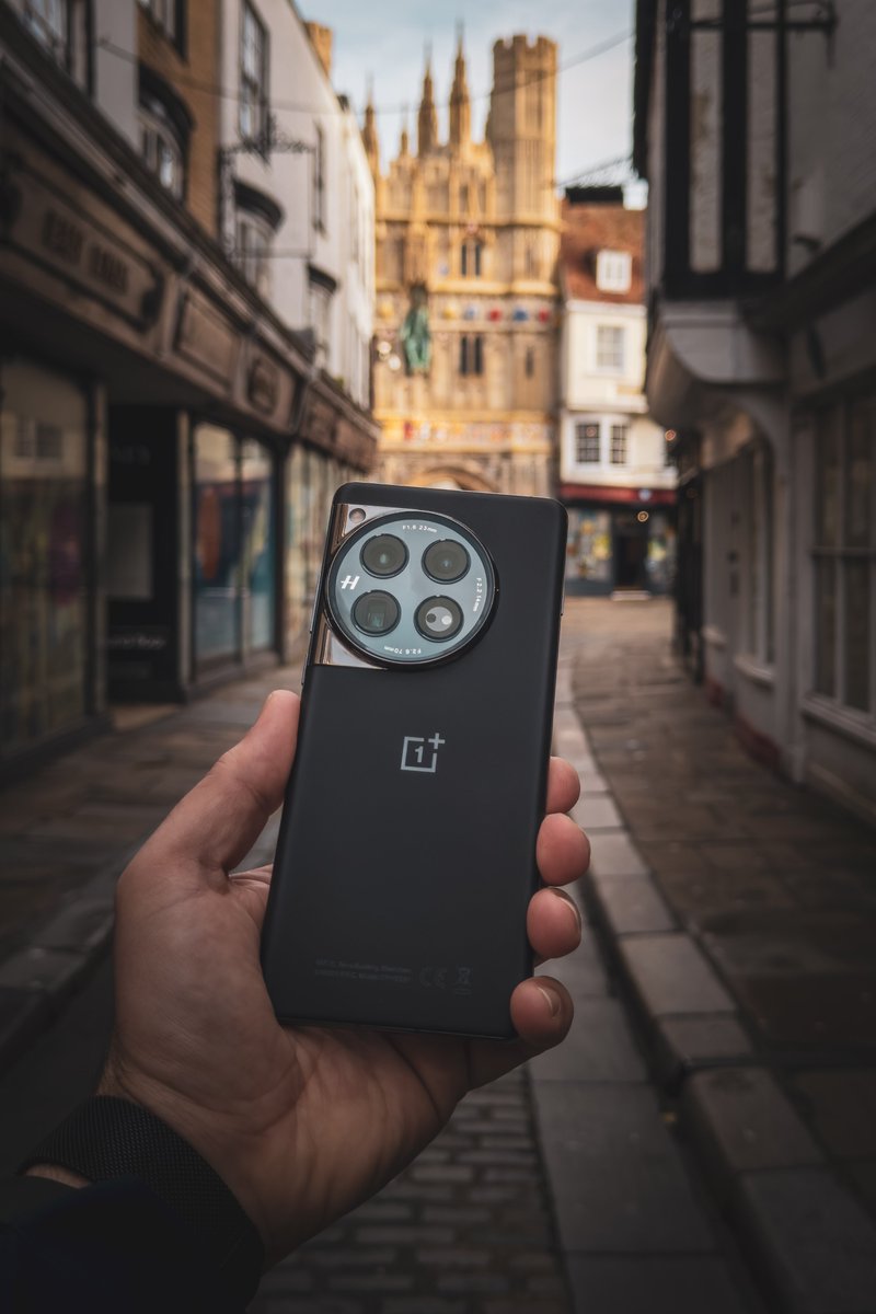 OnePlus_Europe's tweet photo. OnePlus 12 x Hasselblad ๐ฑ๐ธ๐ค The best camera that fits into your pocket.
#NeverSettle #OnePlusFamily
๐ท Credit to our brand ambassador Francesco. https://t.co/DxkEhriRtg