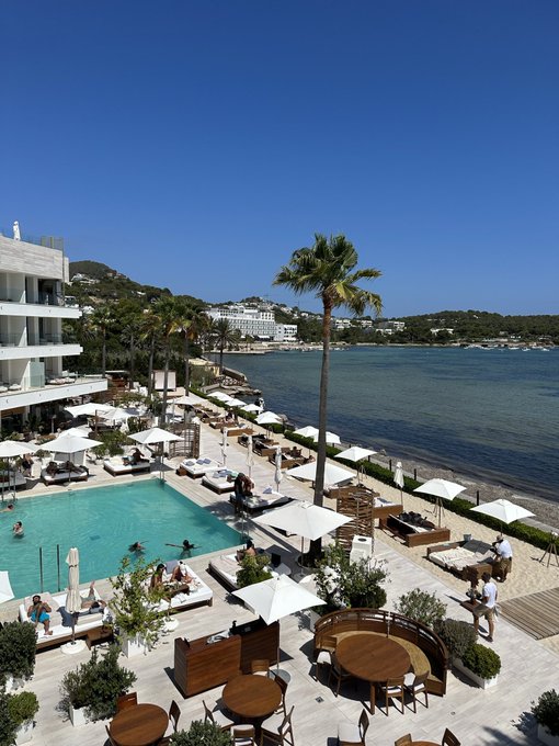 Ibiza was hot I had to cool off https://t.co/lOin983AVG<a href="/tag/bayarea"class="tags"><span>#bayarea</span></a>