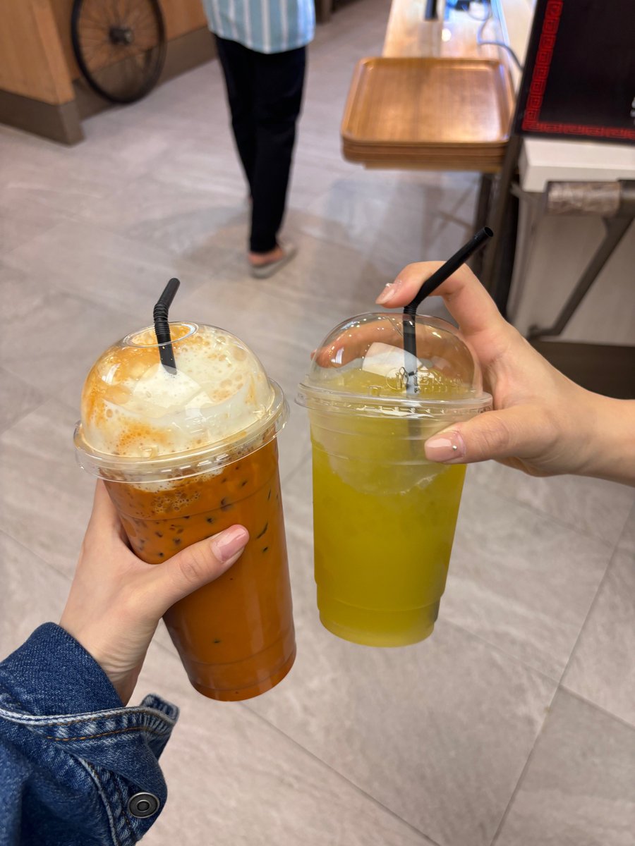 evibluu 🍋 tweet media