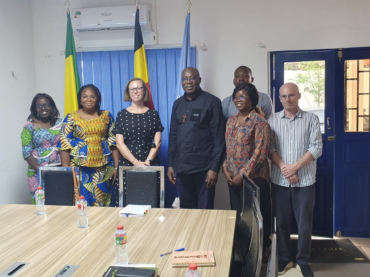 Mission à Natitingou 🇧🇯 pour rencontrer les autorités locales, dont entre autres Mme le Préfet, ainsi que des partenaires de la coopération 🇧🇪, comme <a href="/PNUDBenin/">PNUD Bénin</a> qui met en œuvre le projet PRRéCAZ de Renforcement de la Résilience des Communautés Agricoles des Zones Frontalières 🌳