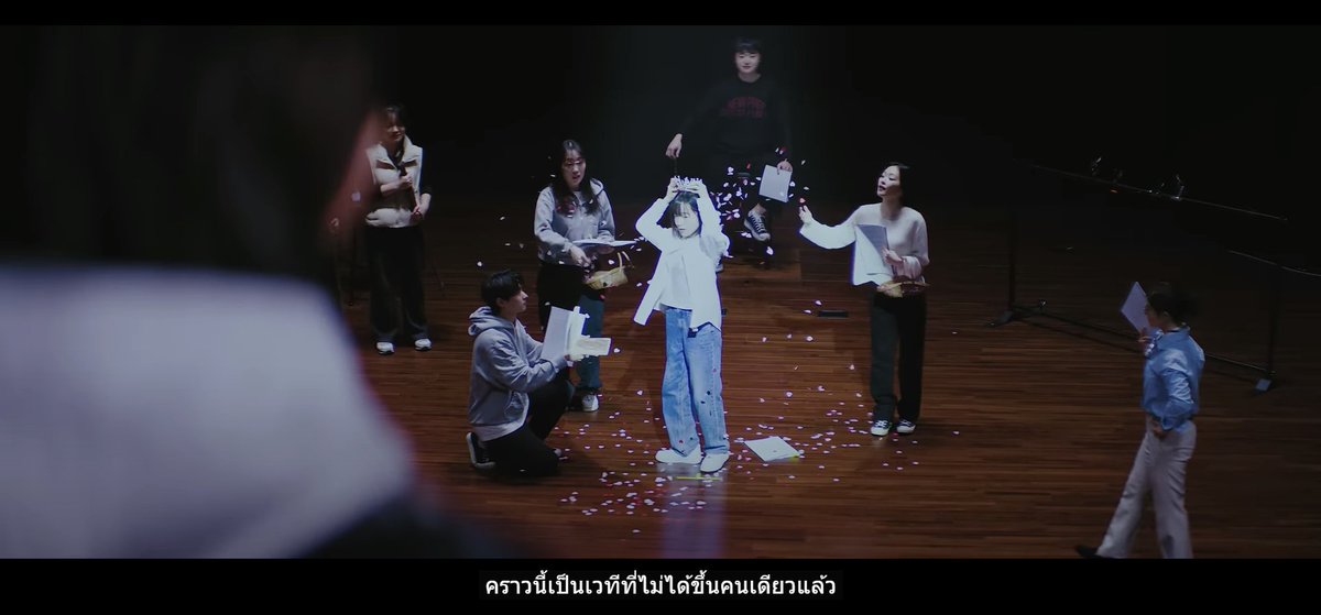 dllllb__'s tweet photo. แล้วดูท่อนแรกของการคัมแบคเดสิ้กในรอบสามปี 😭😭😭 เป็นเสียงยองเคร้องคนแรกหลังจากงานโซโล่คนเดียวมานานมาก 😭😭😭😭😭 https://t.co/1jVbAUDIdD