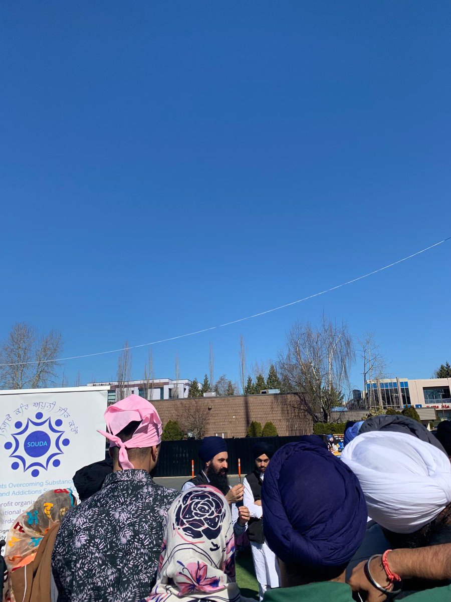 TeamSOUDA's tweet photo. SOUDA volunteers hosted a booth yesterday at Guru Nanak Sikh Gurdwara, spreading awareness on the #DrugToxicityCrisis and providing free #naloxone training and kits to sangat.
#DrugPoisoningCrisis #EndOverdose #HarmReduction #BCPoli #OverdoseResponse #OverdoseAwareness #Overdose https://t.co/JTRTGl1m95
