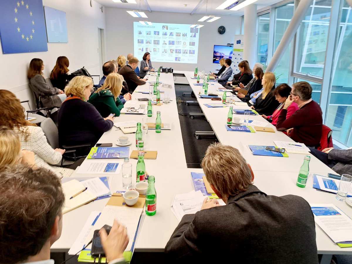 Europäische Bewegung tweet media