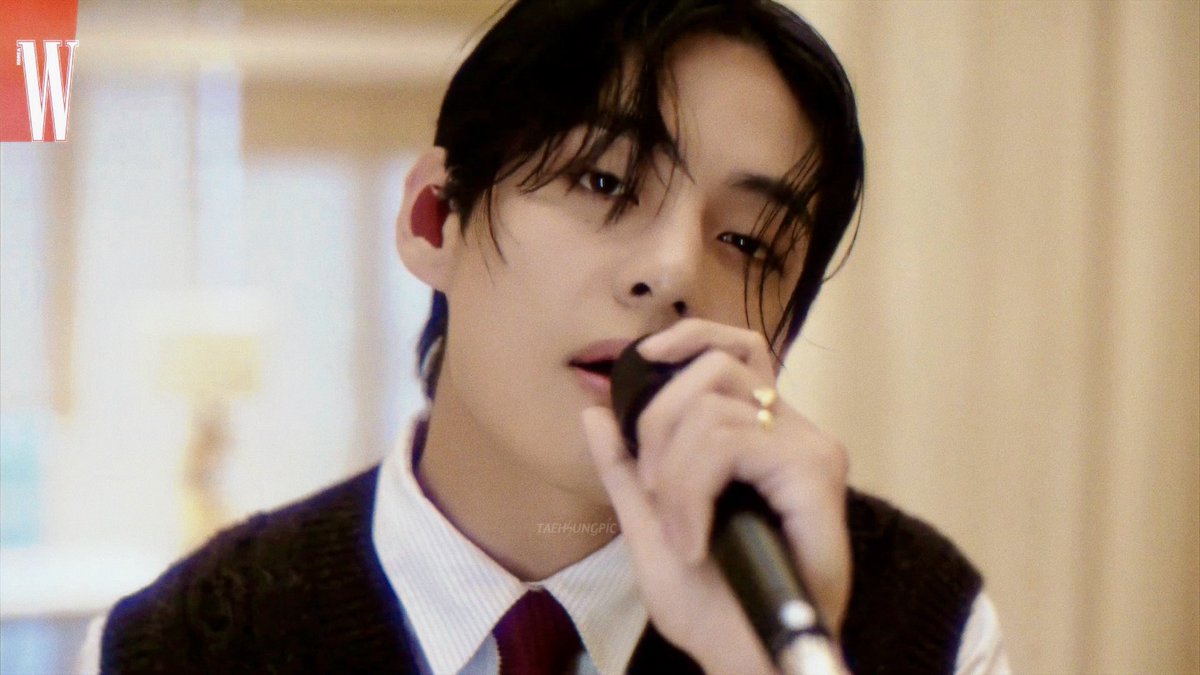 taehyung pics⚡️ tweet media