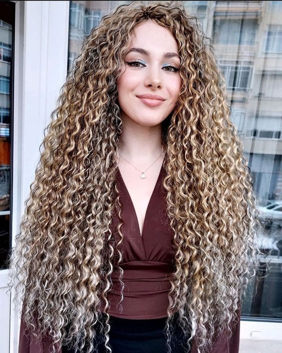 PraiseHair's tweet image. Get the latest styles for short and long hair at Praise Hair Braiding. Our experienced stylists guarantee you'll leave looking and feeling amazing!

Explore the latest styles at praisehairbraiding.com/short-and-long…!

#ShortHairStyles #HairTransformation #ProfessionalStylists #HairGoals