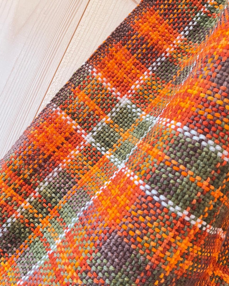 I call it the ‘Checking on Autumn’ Scarf, but it’s good for all seasons. In Falklands merino or UK Alpaca, in a range of weights and neckwarmer or scarf, it’ll be good company. #artisanmade #britishwool #handwoventextiles #MHHSBD #heritagecraft