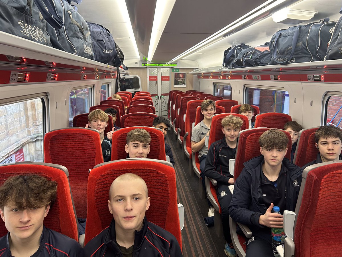 MerchiSport's tweet photo. 🏉@MerchiRugby🏰
The U14s are set and ready for the trip south of the border and for the @RPNS7s.
Exciting times ahead, and good luck to our 1st VII who start their campaign later this morning!
Watch this space!🏉
#SqueezingEveryDrop💧
#ReadyAyReady🏰
#PushingComfortZones💪 https://t.co/jkwjEmGE6E