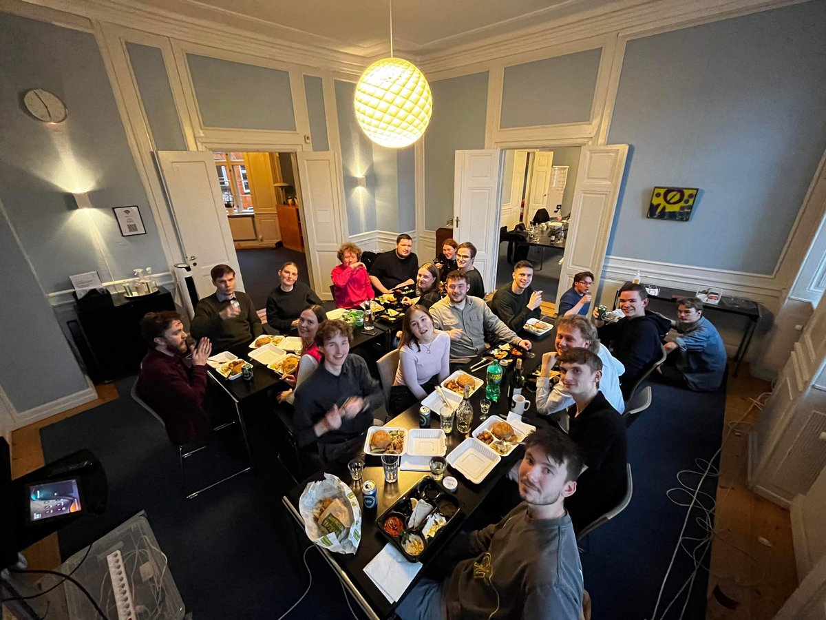 (1/2) Lørdag var <a href="/Mediestuderende/">Danske Mediestuderende</a> fra hele landet samlet for at give deres bud på, hvordan fremtidens uddannelser og praktik ser ud for journalister og kommunikatører.

De fem overordnede emner var: Praktik, kommunikatører, trivsel, mangfoldighed, vej til arbejdsmarkedet.