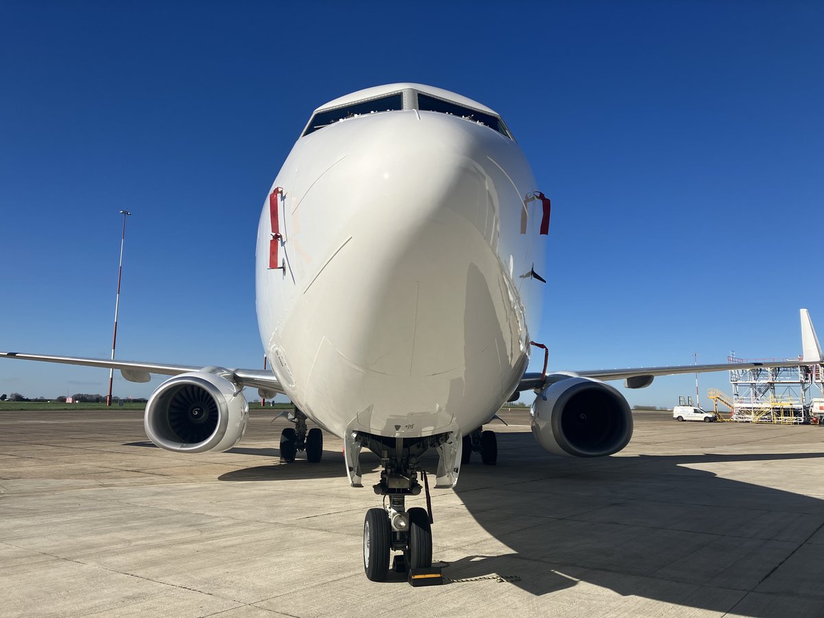 klmukeng's tweet photo. Starting the week by welcoming back an old friend to Norwich… sunshine!

It’s been a while, but we’re pleased to see it back.

#Norwich #Sunshine #Norfolk #LocalBusiness #AircraftMaintenance #MRO #HeavyMaintenance #Aviation #AircraftMechanics #B737 #737NG #E170 #E190 https://t.co/LfYym8QSUR