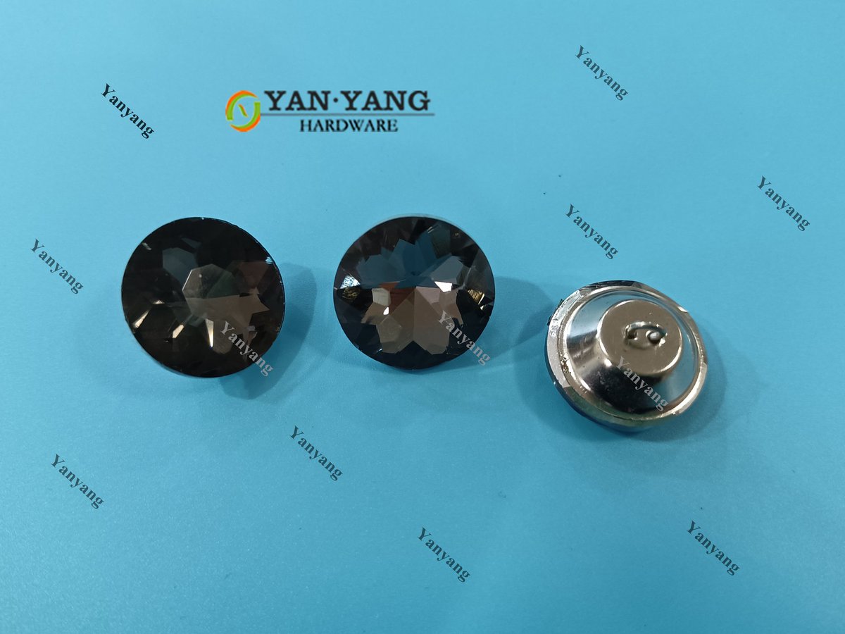 yysofa_hardware's tweet image. China Professional Manufacturers YANYANG Factory Furniture Accessory Decorative Glass Crystal Diamond 20,22mm Sofa Buttons.
#20mmbuttons,#sofabutton,#decorativebutton,#furniturebutton,#glassbutton,#Yanyanghardware,#madeinchina,#furnitureaccessory
Wechat/ whatsapp:008618924804083