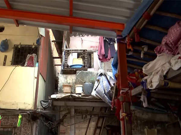 ani_digital's tweet image. Maharashtra: Survey for Dharavi redevelopment project begins from Kamla Raman Nagar

Read @ANI Story | aninews.in/news/business/…
#Dharavi #DharaviRedevelopmentProject #Maharashtra