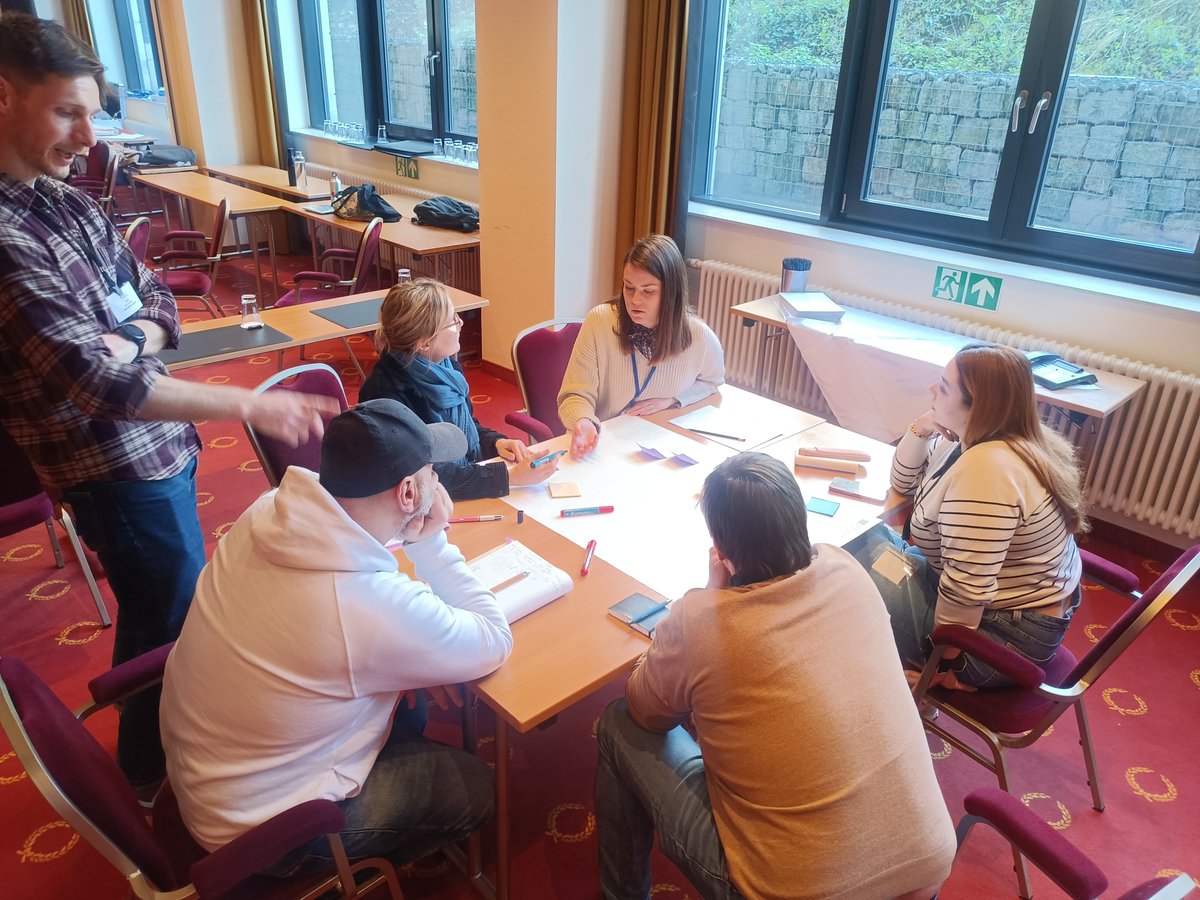 zerowasteeurope's tweet photo. The 3-days training on plastic prevention &amp; reuse strategies for cities in #Berlin started! 🎊Today is dedicated to members, focusing on #ZeroWaste Cities Certification.
#ERICproject
👉https://t.co/cNOSdAzfF9 https://t.co/VCIiyKk2GH