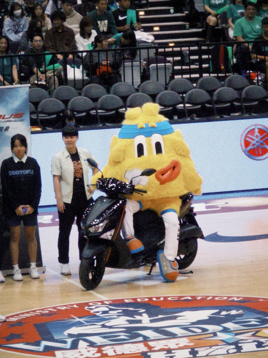 weeei_123's tweet photo. 看了兩天的HBL https://t.co/raSyYwNFjf