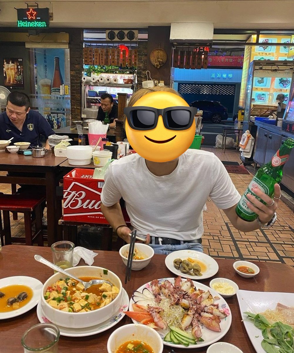 荷物増やしたくないからとまさかの半袖で来た弟1号。