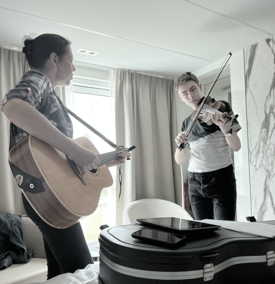 In 2 weeks, I'll be preparing to play on a ship somewhere between Amsterdam & Rotterdam. I can't wait! These are unlike any gig you've been to. It's a privilege to play again. Check out @harmonyvoyages Here's me warming up with the eldest the last time I played on a ship.