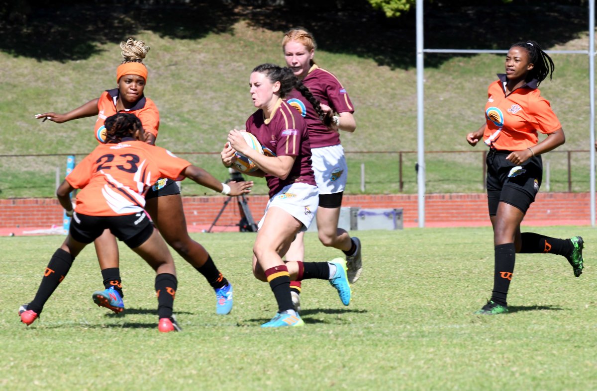 The heat is ON as the @varsitycup Women's competition kicks off today! 🤩 We'd like to wish all the incredible women participating in the competition all of the best as they gear up for another thrilling season on the field 🏉🏆 #MyPlayers | #RugbyThatRocks