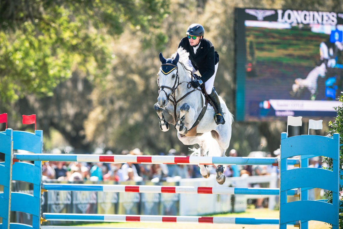St. Patrick's Day triumph for the Irish!🇮🇪🍀

Daniel Coyle and Incredible reign supreme at the final qualifying leg of the <a href="/Longines/">Longines Watch Co.</a> #FEIJumpingWorldCup™ NAL at <a href="/LiveOakInt/">Live Oak Int</a>!🏆

Take a look👉fei.org/stories/sport/…

📸©FEI/ Shannon Brinkman

#TimeToBeat @LonginesEq <a href="/HorseSportIRL/">Horse Sport Ireland</a>